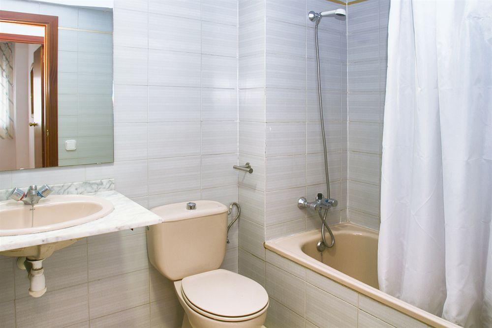 Apartamentos Arquus Center Salou Ngoại thất bức ảnh