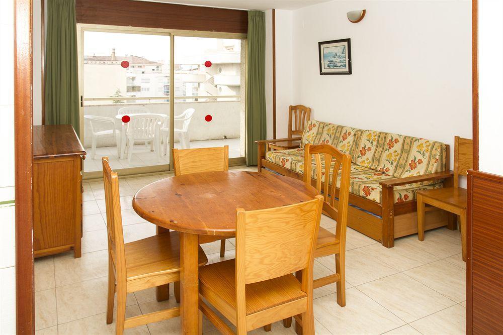 Apartamentos Arquus Center Salou Ngoại thất bức ảnh