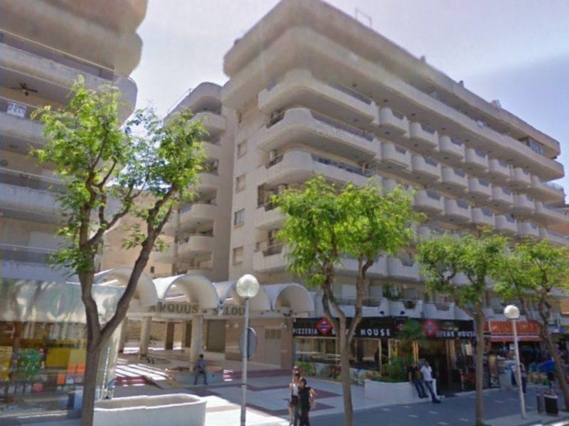 Apartamentos Arquus Center Salou Ngoại thất bức ảnh
